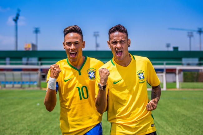 Estátua de cera relembra pose de Neymar em comemoração de um gol durante a Copa do Mundo de 2014 (Foto: Cortesia do Madame Tussauds Orlando)