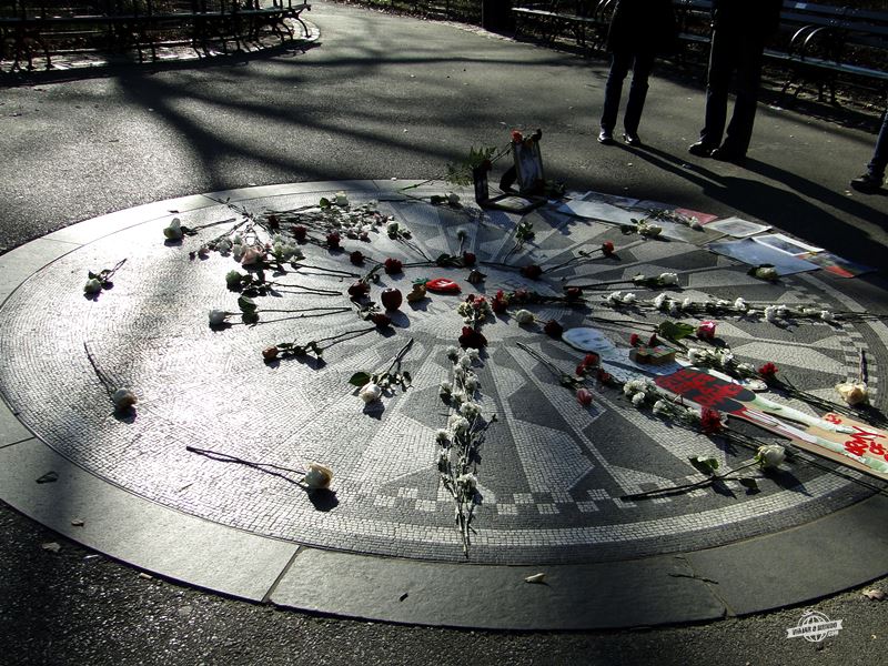 Mosaico Imagine, no Strawberry Fields