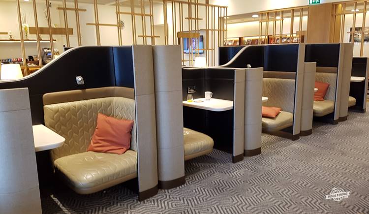 Sala VIP SilverKris Lounge Singapore em Heathrow