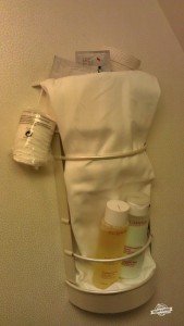 Produtos Clarins no toilette
