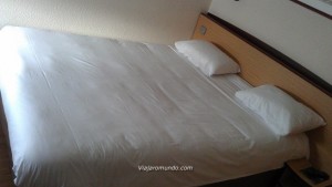 Cama