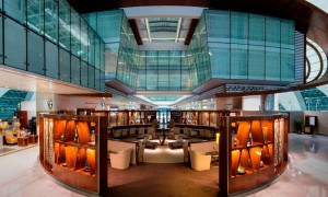 Emirates finaliza reforma em lounge da Business Class em Dubai