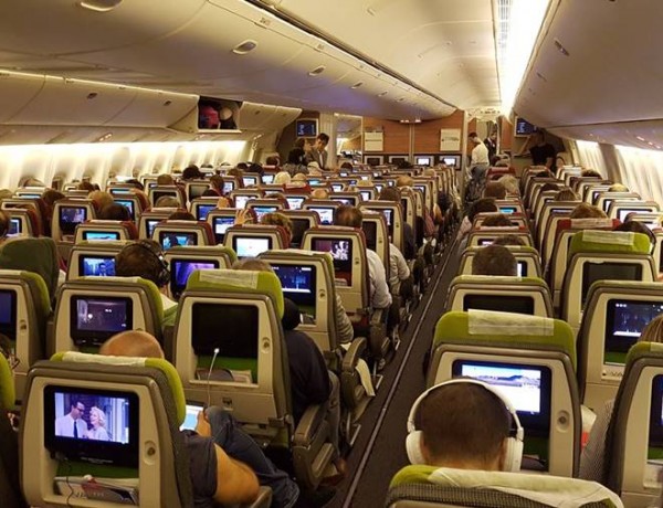 Como é voar na Classe Econômica do Boeing 777 da LATAM (São Paulo – Londres)