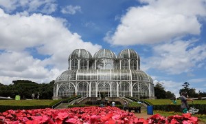 As 5 atrações imperdíveis de Curitiba e muito mais!