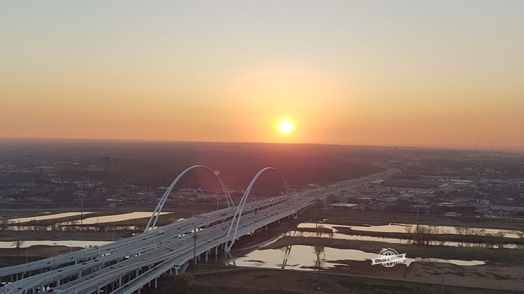 Pôr do sol em Dallas - Geo-Deck 