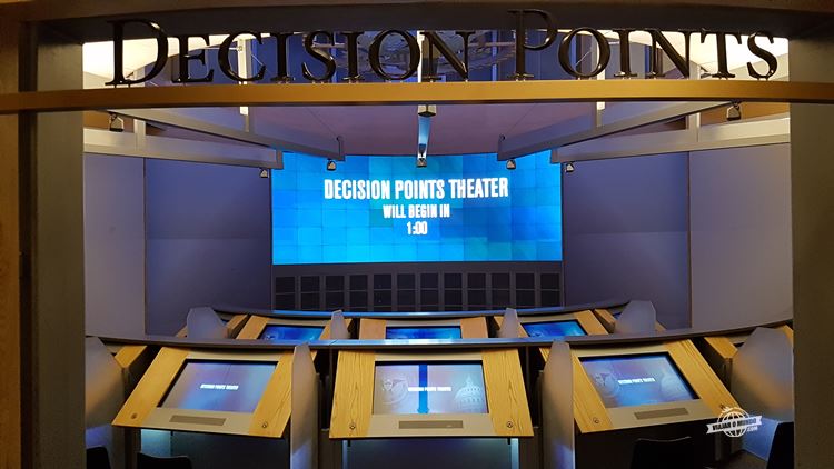 The Decision Points Theater - George W. Bush Presidential Library & Museum