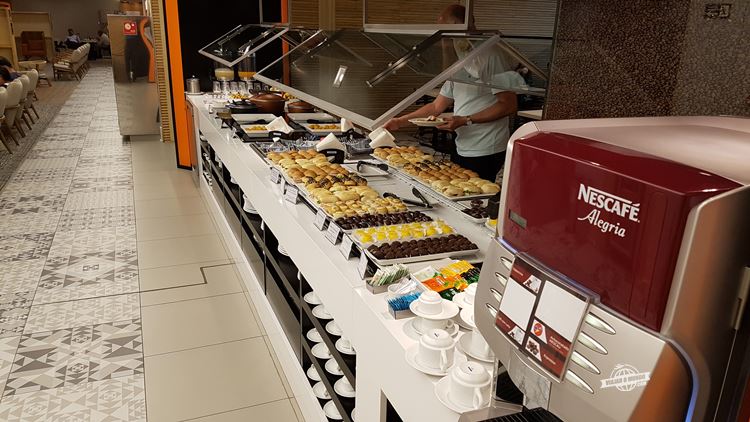 Buffet - Gol Premium Lounge Doméstico Galeão