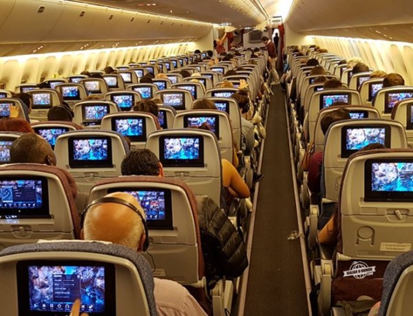 Como é voar na Classe Econômica do Boeing 767 da LATAM (São Paulo – Barcelona)