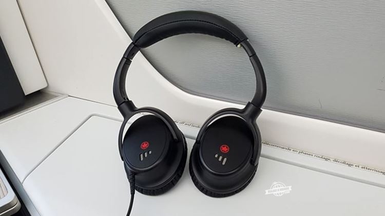 Fones de ouvido Air Canada Signature Class