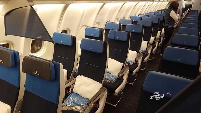 Classe Econômica A330-200 da KLM. Blog Viajar o Mundo