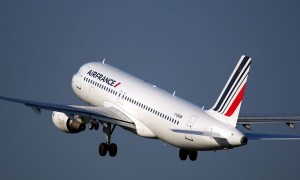 Como é voar na Classe Econômica do A321 da Air France (Viena – Paris)