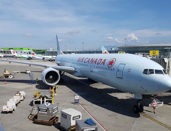 Classe Executiva do Boeing 77W da Air Canada