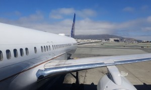 Como é voar na Economy Plus da United no 757-300